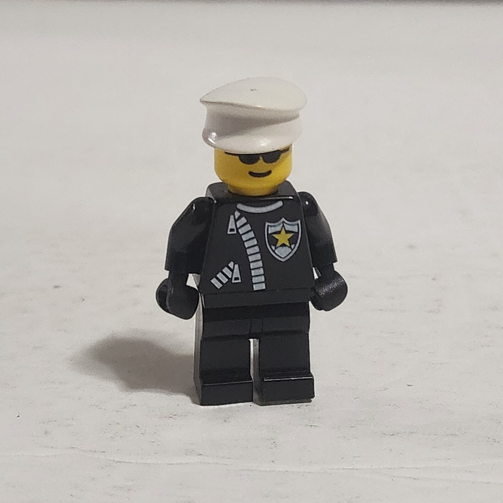 LEGO Minifigure Police Officer Black with yellow head & white hat 4 pcs minifig